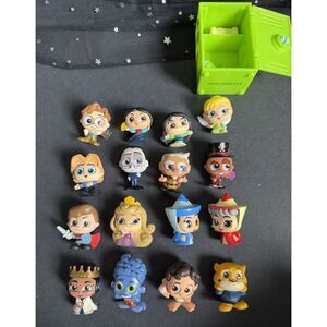 Disney Doorables Lot of 16 Figures with Tinker Bell Locker Accessories